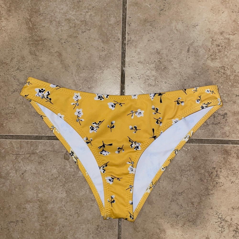 Bikini bottoms